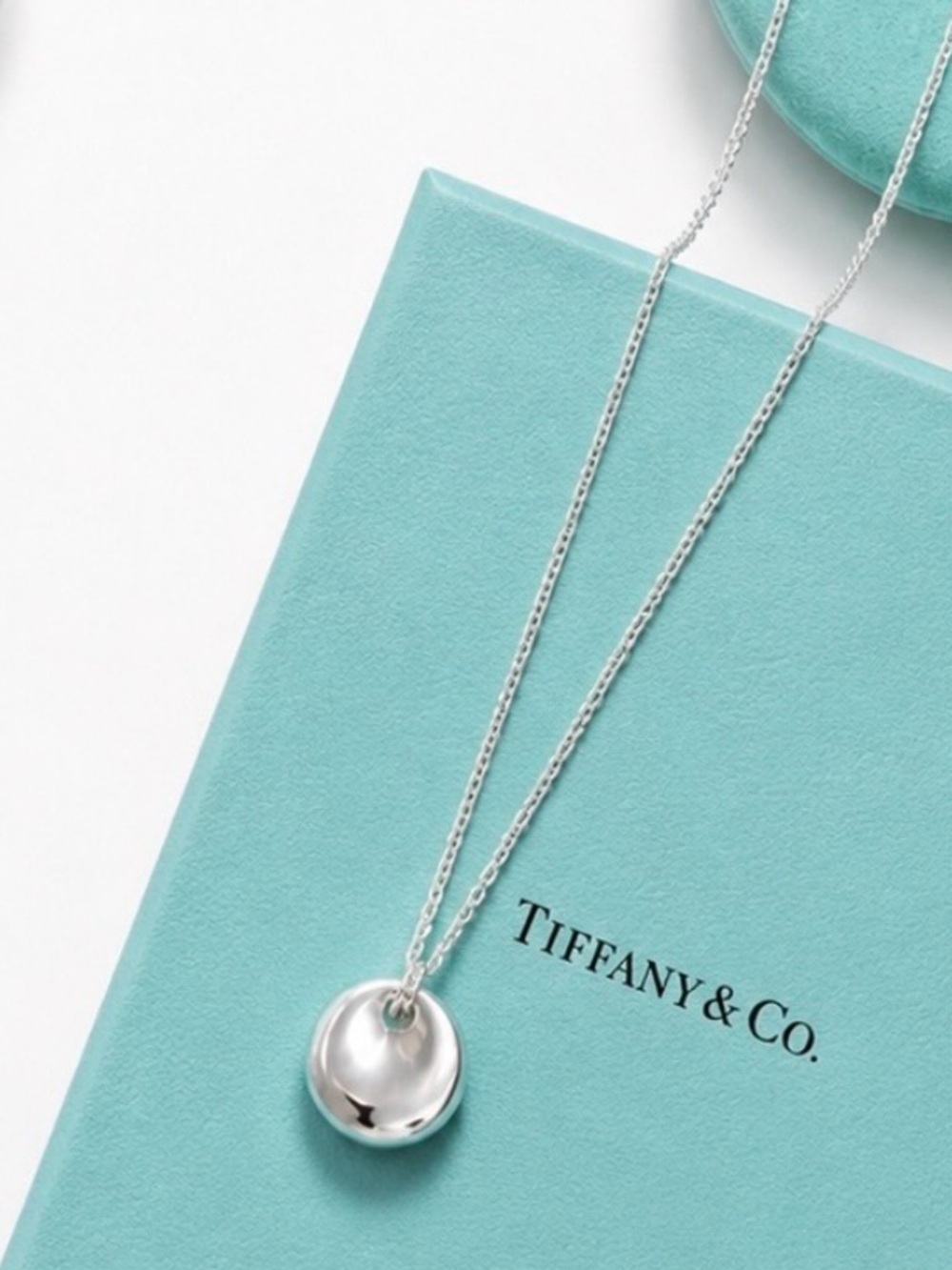 Tiffany & Co. Elsa Peretti Round Pendant Necklace Sterling Silver 18”